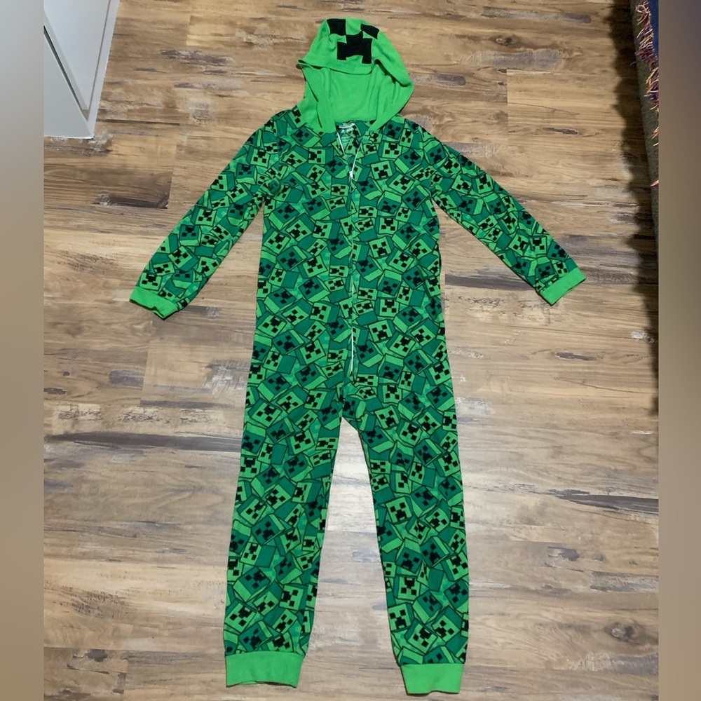 Minecraft pajamas one piece with hoodie, size L, polyester